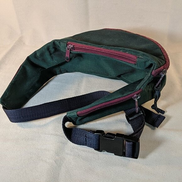 Vintage Tundra Fanny Pack Green Purple 3 Pockets Adjustable Bag Outdoor Hiking - Picture 5 of 12